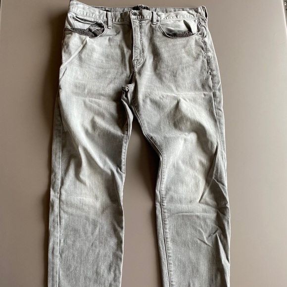 Lucky Jeans, Heritage Slim Style in gray denim - Picture 2 of 7
